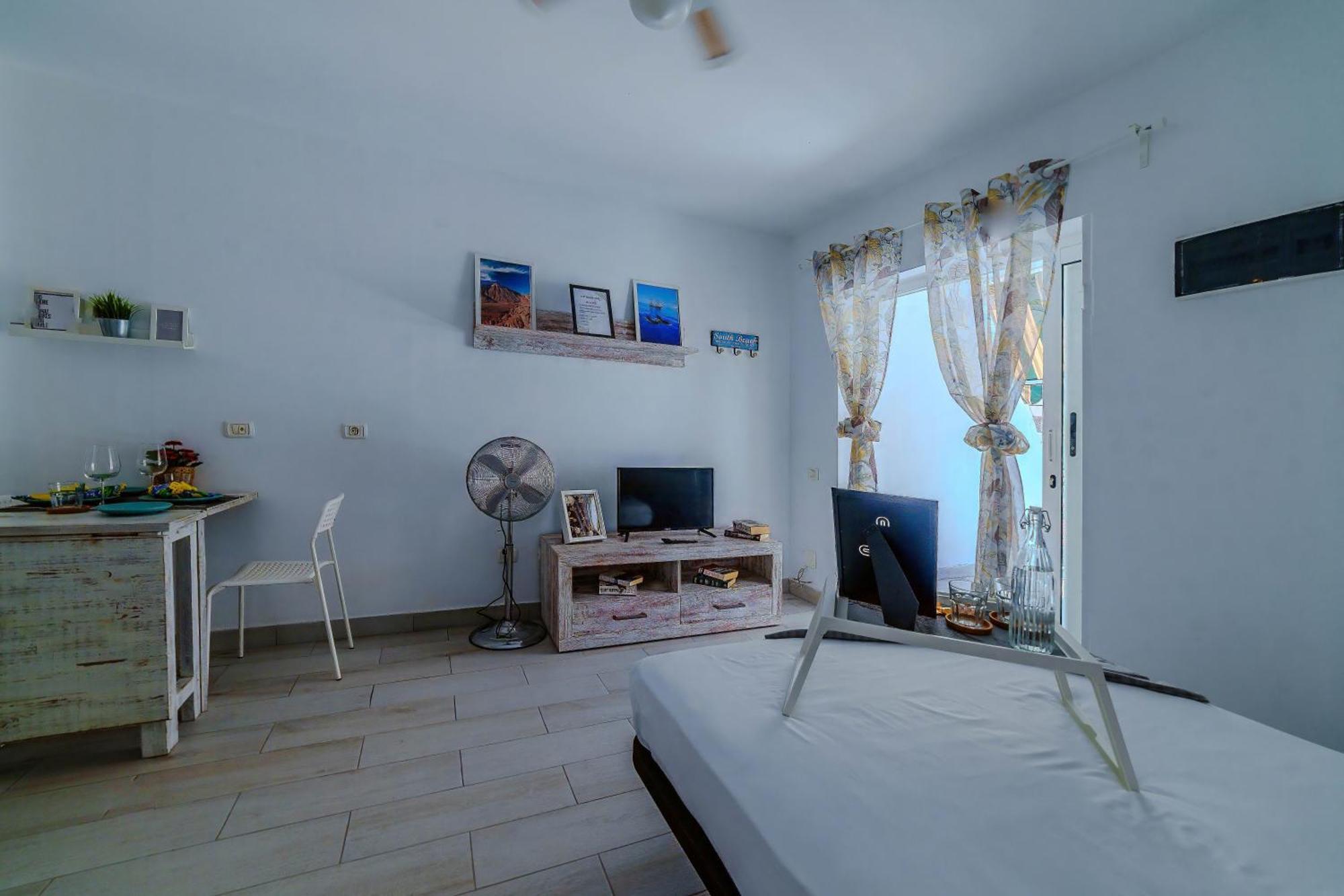 Acogedor Estudio En Tenerife Sur アロナ エクステリア 写真